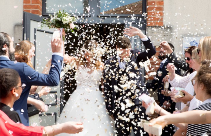 Jeanne & Michel
They knew how to transform this unique day into an unforgettable day. Nadia and Pascal simply have a gift. From the first day until the big day, they made all our dreams come true, without ever telling us that it was impossible. They accompanied us, listened and were a source of suggestions. It's chic, elegant and surprising. Thank you very much to them for being able to adapt to our requirements, which are not always simple. No stress and only good humor, we recommend them with our eyes closed.